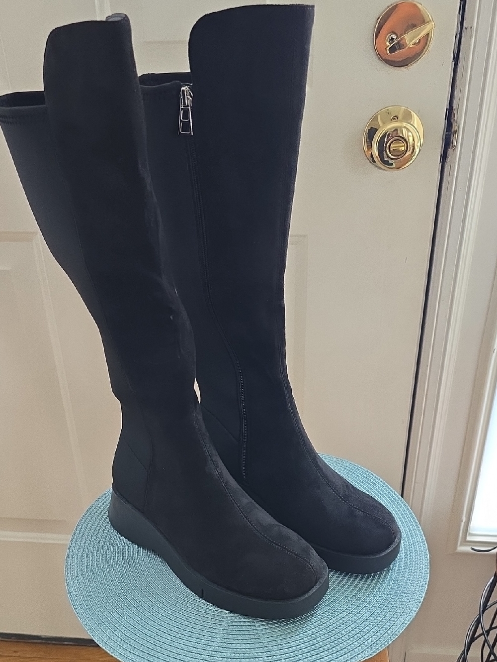 AEROSOLES BRAND Women's Black Wedge High Riding Boots Size 8